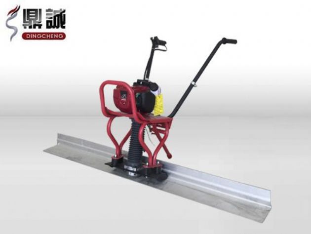 點(diǎn)擊查看詳細(xì)信息<br>標(biāo)題：混凝土振動(dòng)尺 閱讀次數(shù)：12506