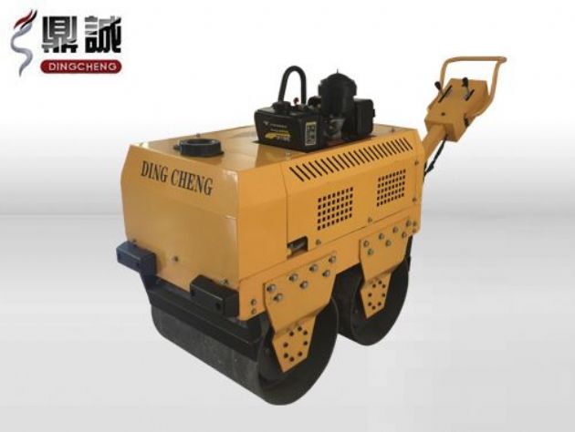 點(diǎn)擊查看詳細(xì)信息<br>標(biāo)題：DC-30C高配手扶式壓路機(jī) 閱讀次數(shù)：12258