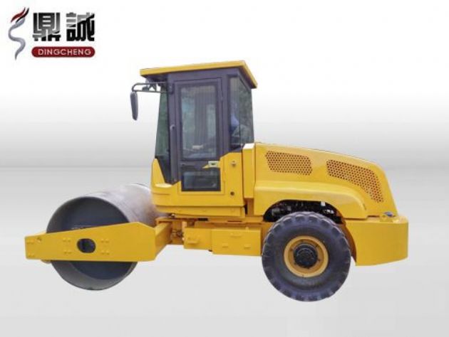 點(diǎn)擊查看詳細(xì)信息<br>標(biāo)題：6噸單鋼輪振動(dòng)壓路機(jī) 閱讀次數(shù)：12917