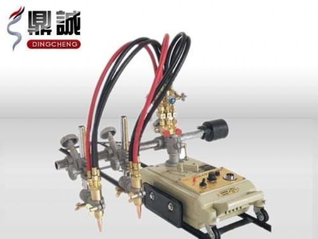 點(diǎn)擊查看詳細(xì)信息<br>標(biāo)題：雙頭多頭火焰切割機(jī) 閱讀次數(shù)：4848