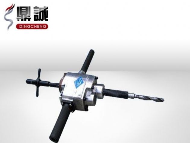 點擊查看詳細信息<br>標題：ZK19型軌道鉆 閱讀次數(shù)：3986