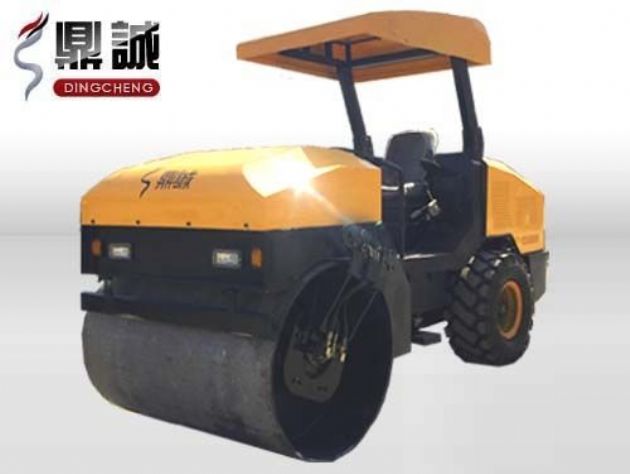 點(diǎn)擊查看詳細(xì)信息<br>標(biāo)題：4噸單鋼輪振動(dòng)壓路機(jī) 閱讀次數(shù)：13097